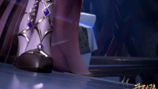 斗罗大陆比比东和千仞雪的上半身比较千仞雪的香肩太性感了