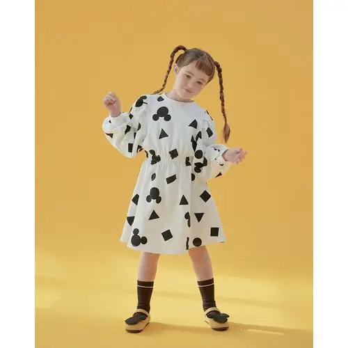 2021春季新款韩版童装女童卡通洋气儿童连衣裙a字裙宝宝连衣裙春