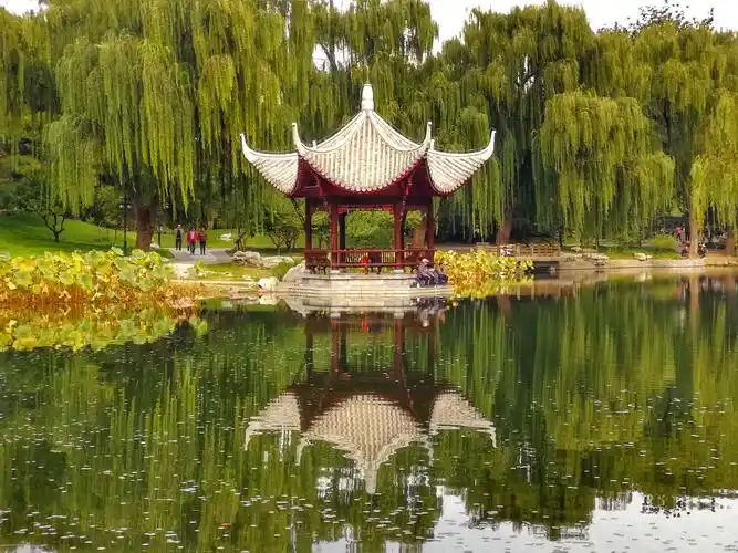 美丽的陶然亭公园一日游