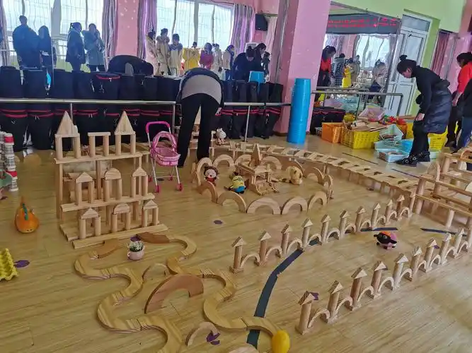 【甘幼期末动态】主题建构·"构"出精彩——甘孜县幼儿园大型积木建构