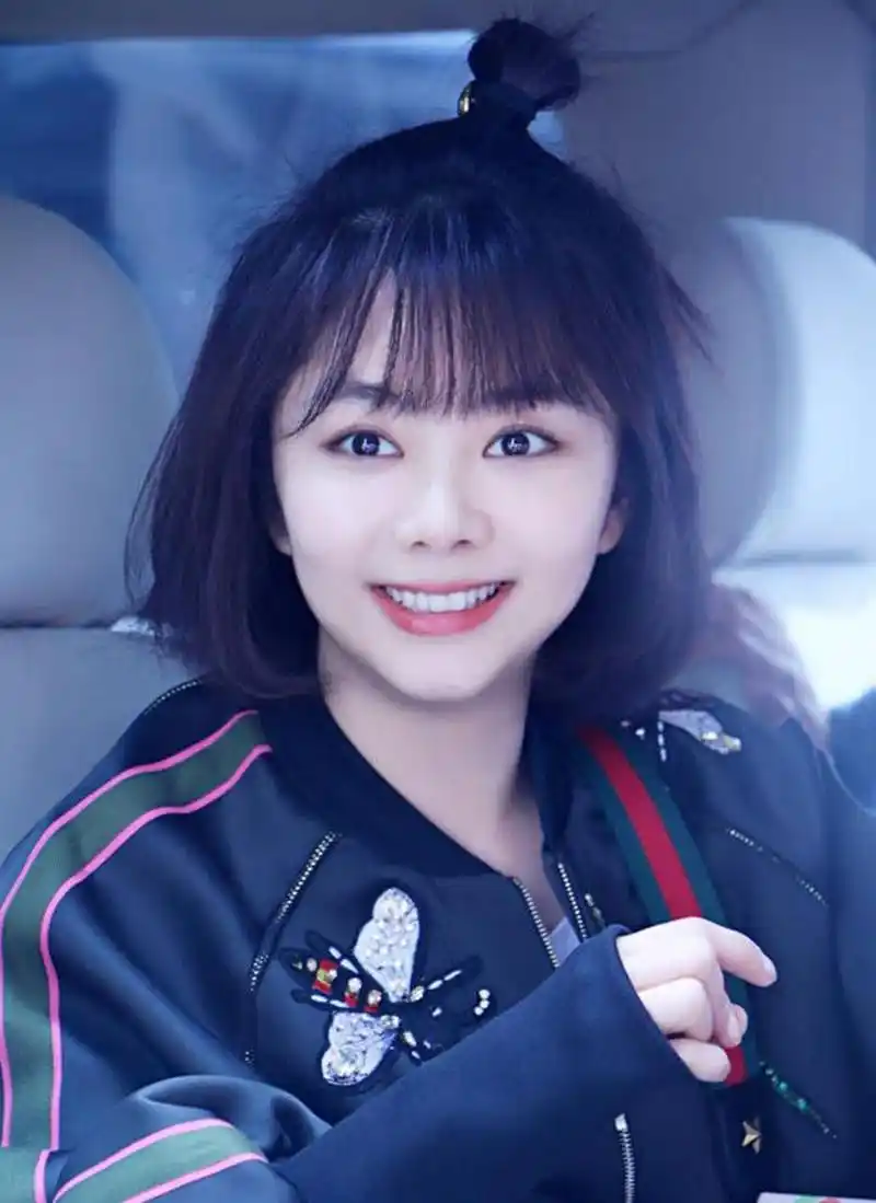 甜美可爱谭松韵美图分享