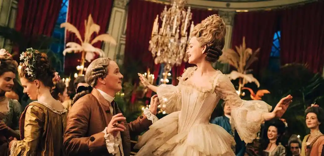 《玛丽·安托瓦内特》影评:从公主到王后的传奇一生