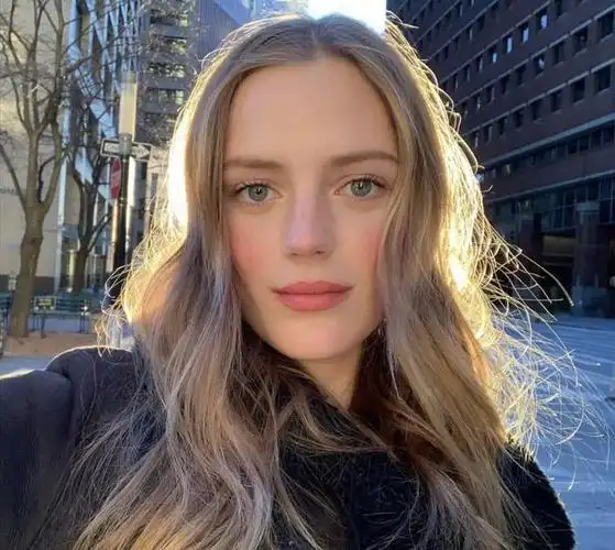 小西施艾瑟希施estherheesch