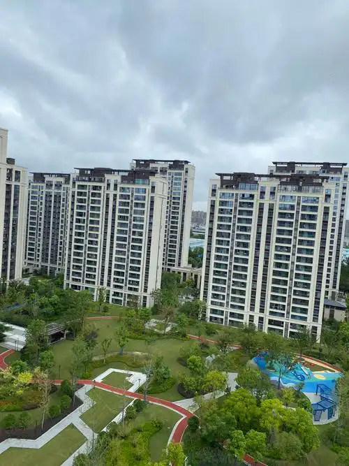 绍兴房产网>绍兴二手房>镜湖二手房>洋江西路二手房>江樾府>