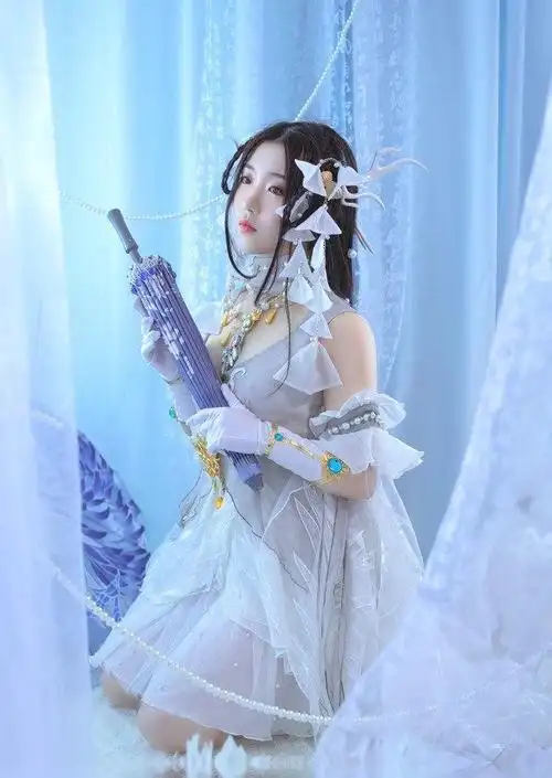 剑侠情缘3蓬莱凌绝伞萝cosplay正片