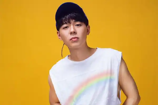 贾昱个人资料** 曾是快乐男声全国15强 快乐男声贾昱