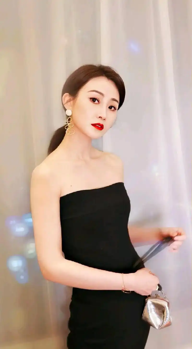 林鹏写真集.林鹏(1986年10月25日-),出生于辽宁省大 - 抖音