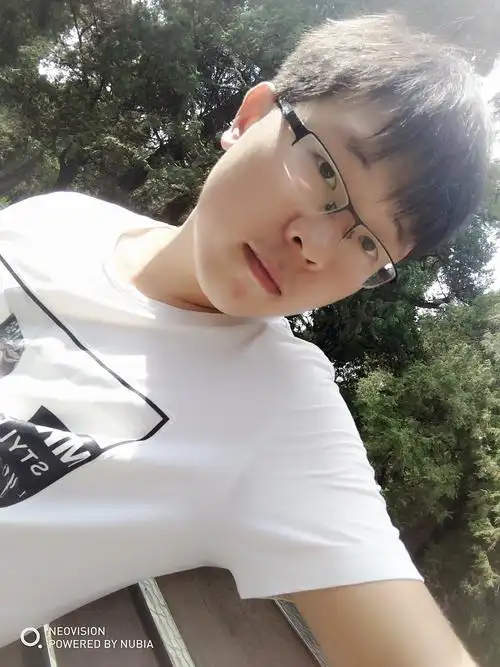 23岁男孩适合学什么技术:23岁男生学什么技术好?