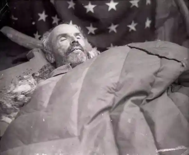 白求恩遗书遗容曝光