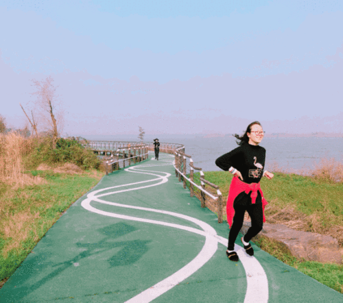 firstleap你努力奔跑的时候真好看78一群人才能行的更远一个人可以