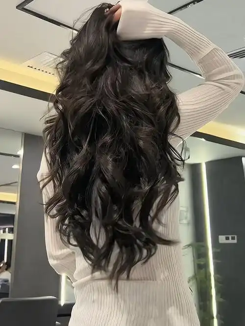 中长发烫发推荐!动感高层次 最受欢迎的卷发-度小视