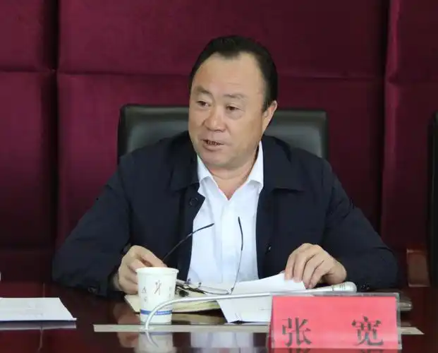 首页 新闻中心 开发区要闻张宽,孙造,杨加军及区相关部门负责人仔细听