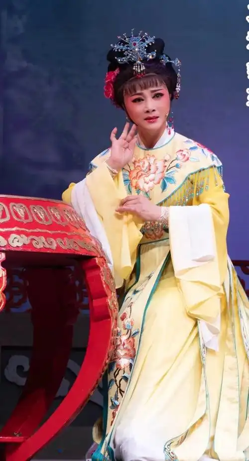 名家名剧五场连轴丨绍兴小百花经典越剧演出周明晚启幕