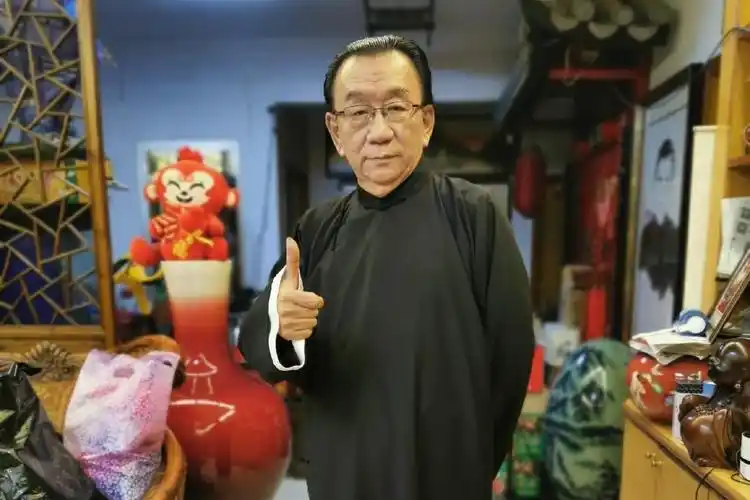 侯耀华指出相声开箱封箱欺师灭祖,其实郭德纲对此早就有言在先