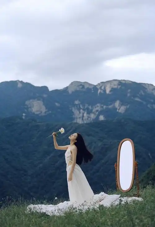 避免户外人像拍摄失误,学好7种构图方式,户外人像美照随手拍