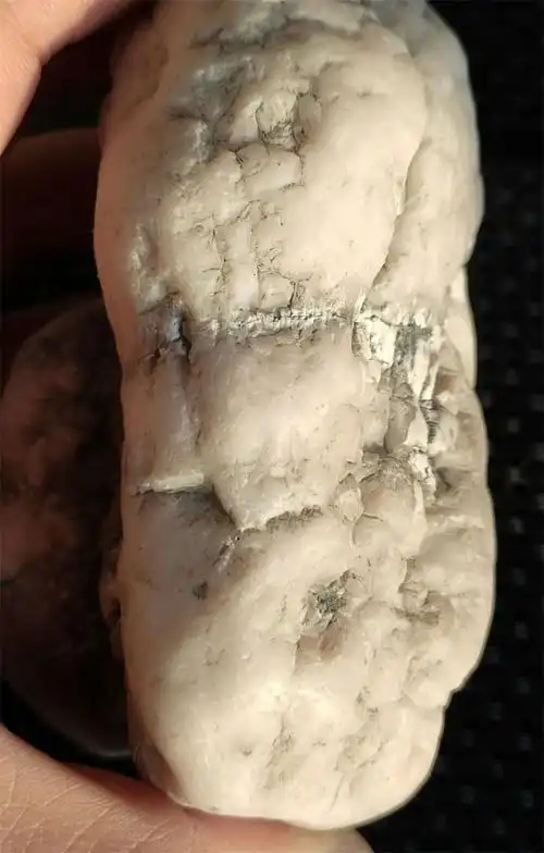 598.2克蛋白石原石.