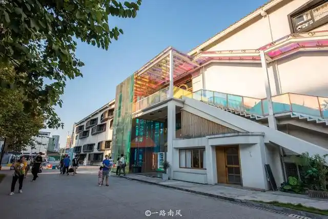 最近十年里,广州的创意园如雨后春笋般涌现,但不是所有创意园都能够