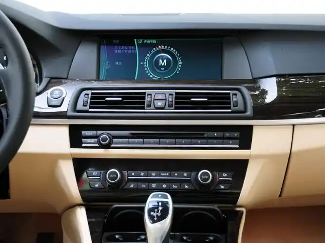 华晨宝马 宝马5系 2012款 535li 行政型 中控方向盘已经是最后一张,您