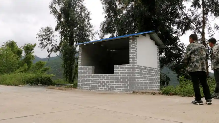 玉溪市教育体育局:用情用心做好乡村振兴践行者_云美村_垃圾_建设