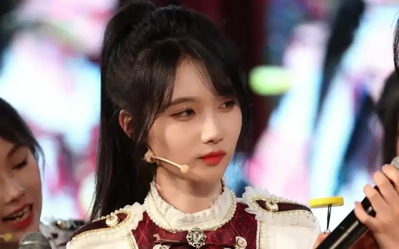 【宋昕冉】美女吃柠檬