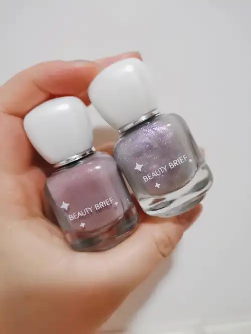 名创优品指甲油