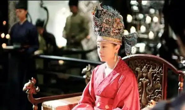 权倾一时的刘太后刘娥为何要为一件衣服与群臣抗争