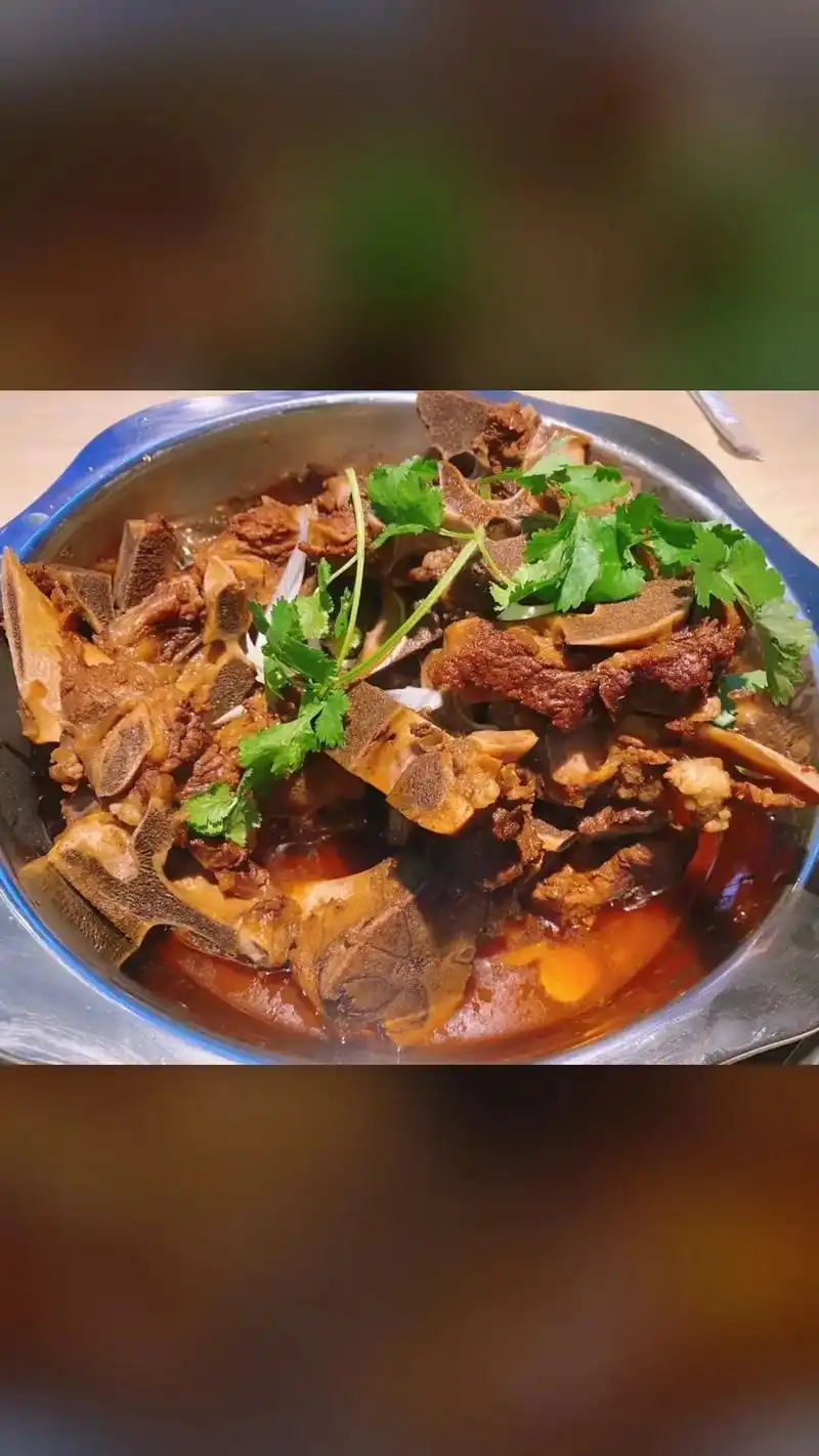 自助39元骨头锅,新品上线,抢先体验,东北现压冷面,随时退