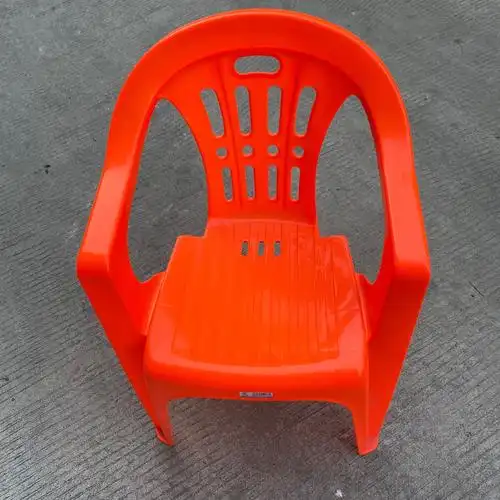 塑胶椅户外成人餐椅胶凳子pp全新料户外大排档椅子塑料扶手靠背椅