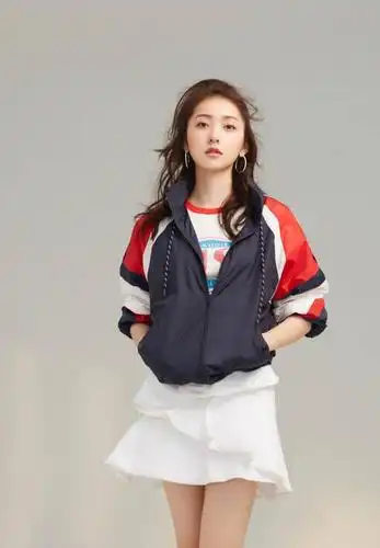 《世界欠我一个初恋》收官 陈昊蓝金句女王人设圈粉