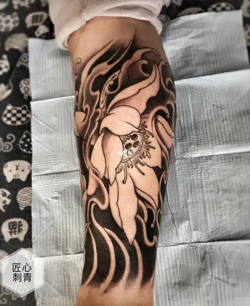 包小腿纹身  #鲤鱼纹身  #小腿纹身