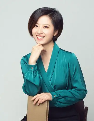 嘉宾主持:江苏新闻广播主持人 侯贞