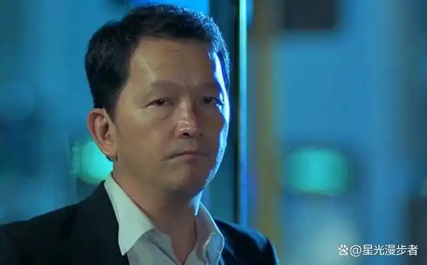 香港影坛最好的10个殿堂级男配角达叔上榜榜首堪称千面如来