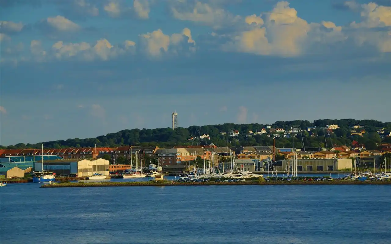 丹麦奥尔堡风光壁纸