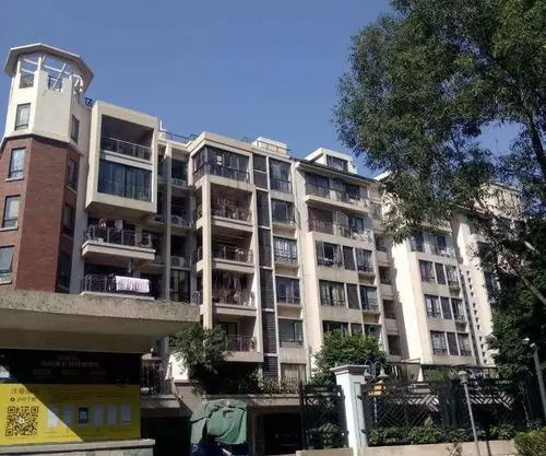 金沙洲万科四季花城楼梯两房 干净温馨舒适