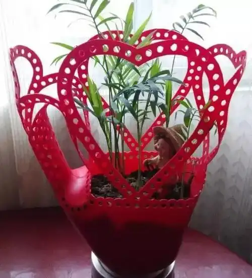 用完的洗衣液瓶别扔了,手工改造15款花瓶,都说好看!快来试试