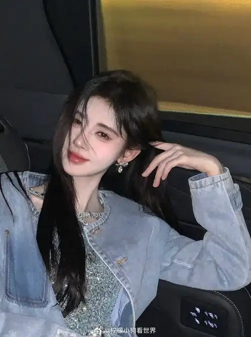 鞠婧祎好闪##鞠婧祎hellokitty手机链