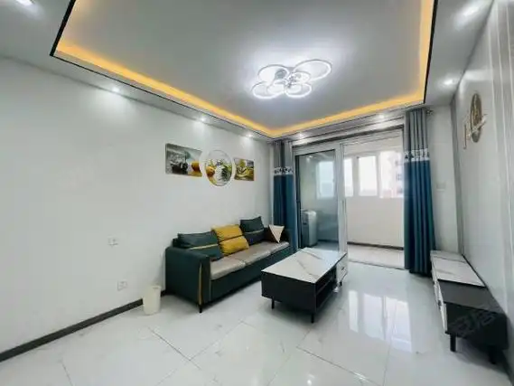 上海宝山刘行新顾城欣康苑七号线刘行地铁口精装整租