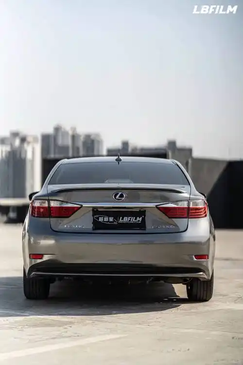 雷克萨斯es300h-lb改色膜品牌液态金属银,高亮的银色质感_搜狐汽车