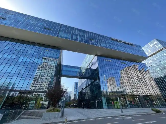 【17图】光谷东甲级写字楼!中建光谷之星~国采中心278平4加1格局!,武