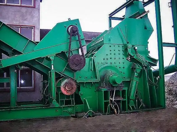 废钢破碎机-废钢破碎机-山东恒恩机械装备有限公司