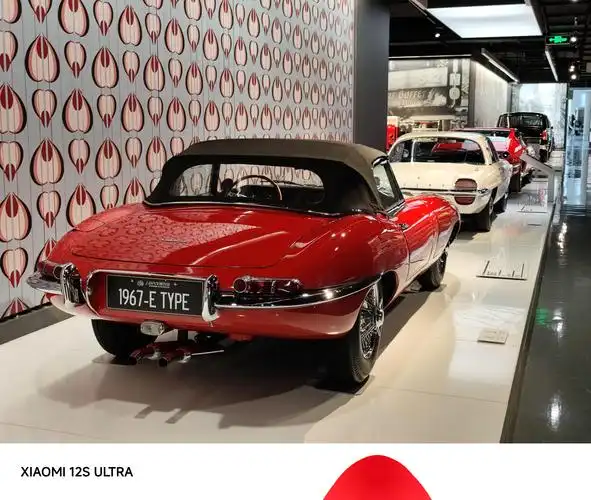 来上海的第一天,先去上海汽车博物馆看了下捷豹的传奇