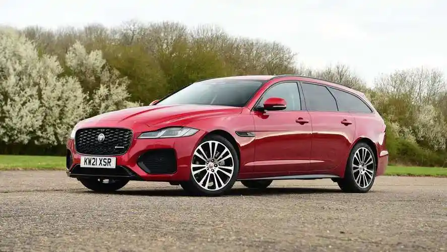 态度绝对拉满,捷豹xf sportbrake大量实拍图发布