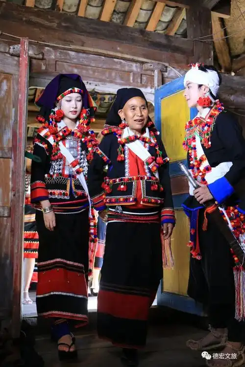 文化研究丨德昂族婚俗_陇川县融媒体中心