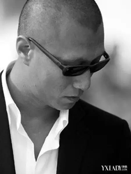 孙红雷黑社会电影刘华强_孙红雷最火黑帮电视剧