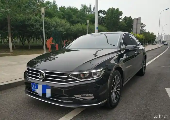 20款330豪华版迈腾提车作业