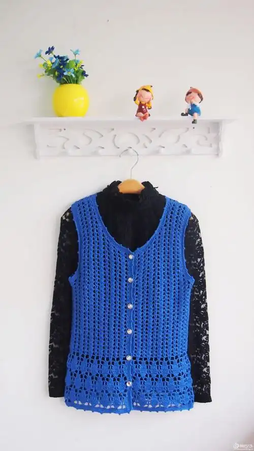 中老年女士钩针开衫背心