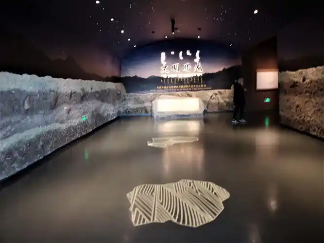 参观内蒙古博物院之四:四楼展厅展览(上)