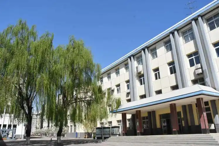 密云区职业学校马敬文同学被评为"北京市优秀学生"