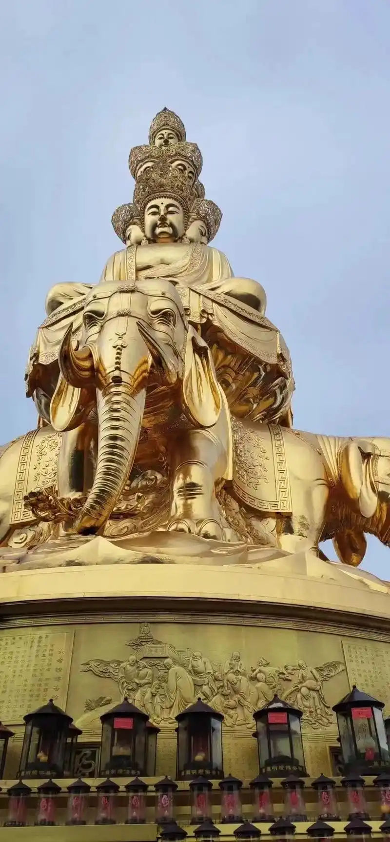 四川峨眉山普贤菩萨道场. 2.山西五 - 抖音