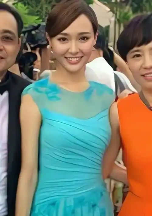 唐嫣和罗晋的结合,是娱乐圈中备受瞩目的情侣之一_感情_作品_因为